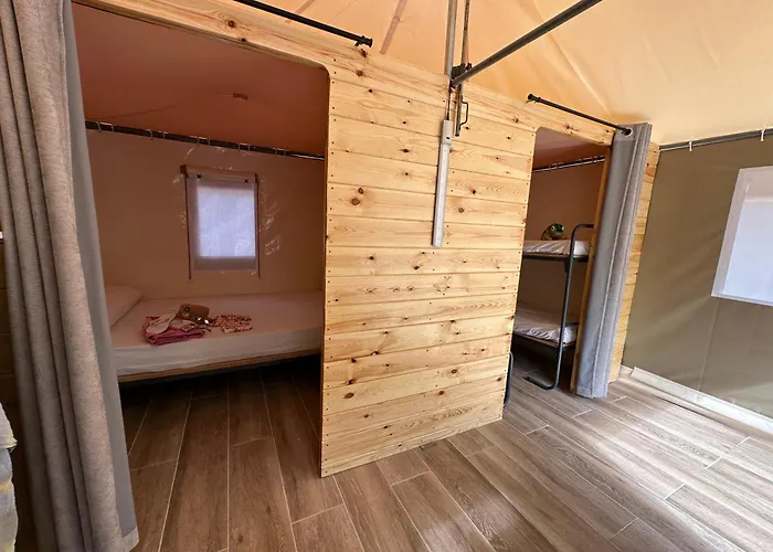 Tienda Guara * Alquézar